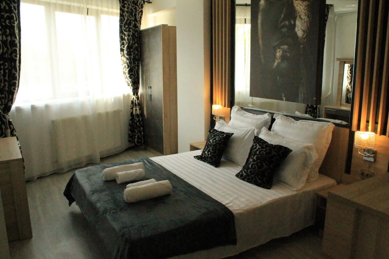Theline Otel Bükreş Dış mekan fotoğraf